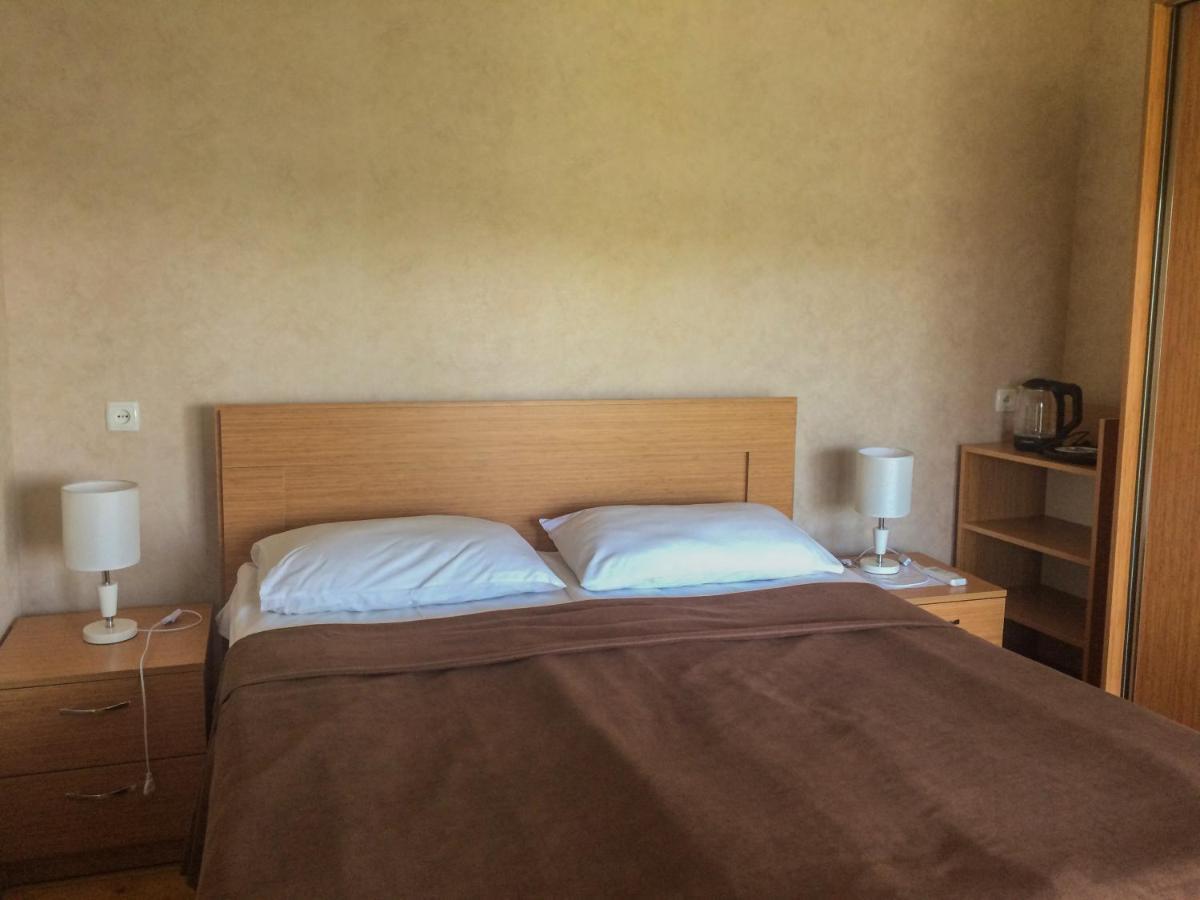 Guest House Maradona Sighnaghi Ngoại thất bức ảnh