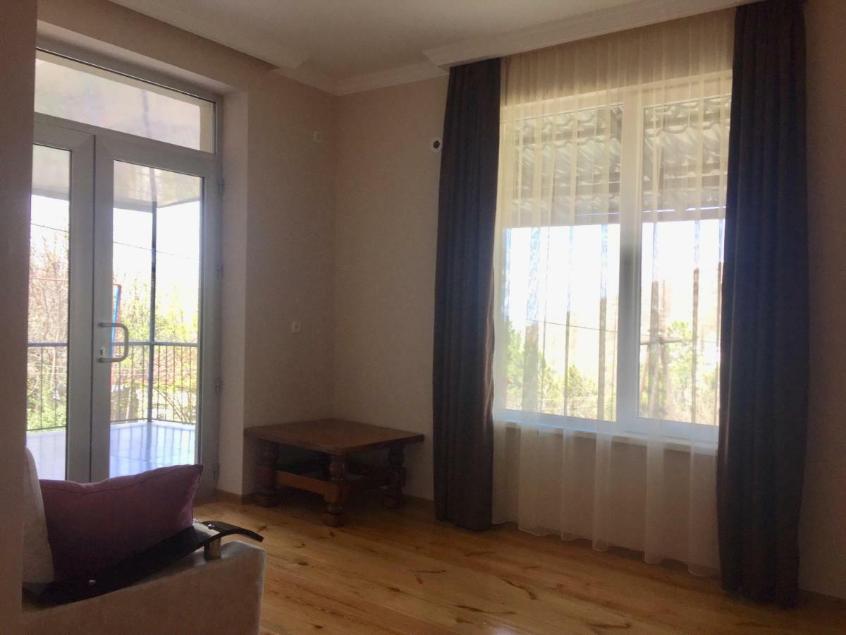 Guest House Maradona Sighnaghi Ngoại thất bức ảnh