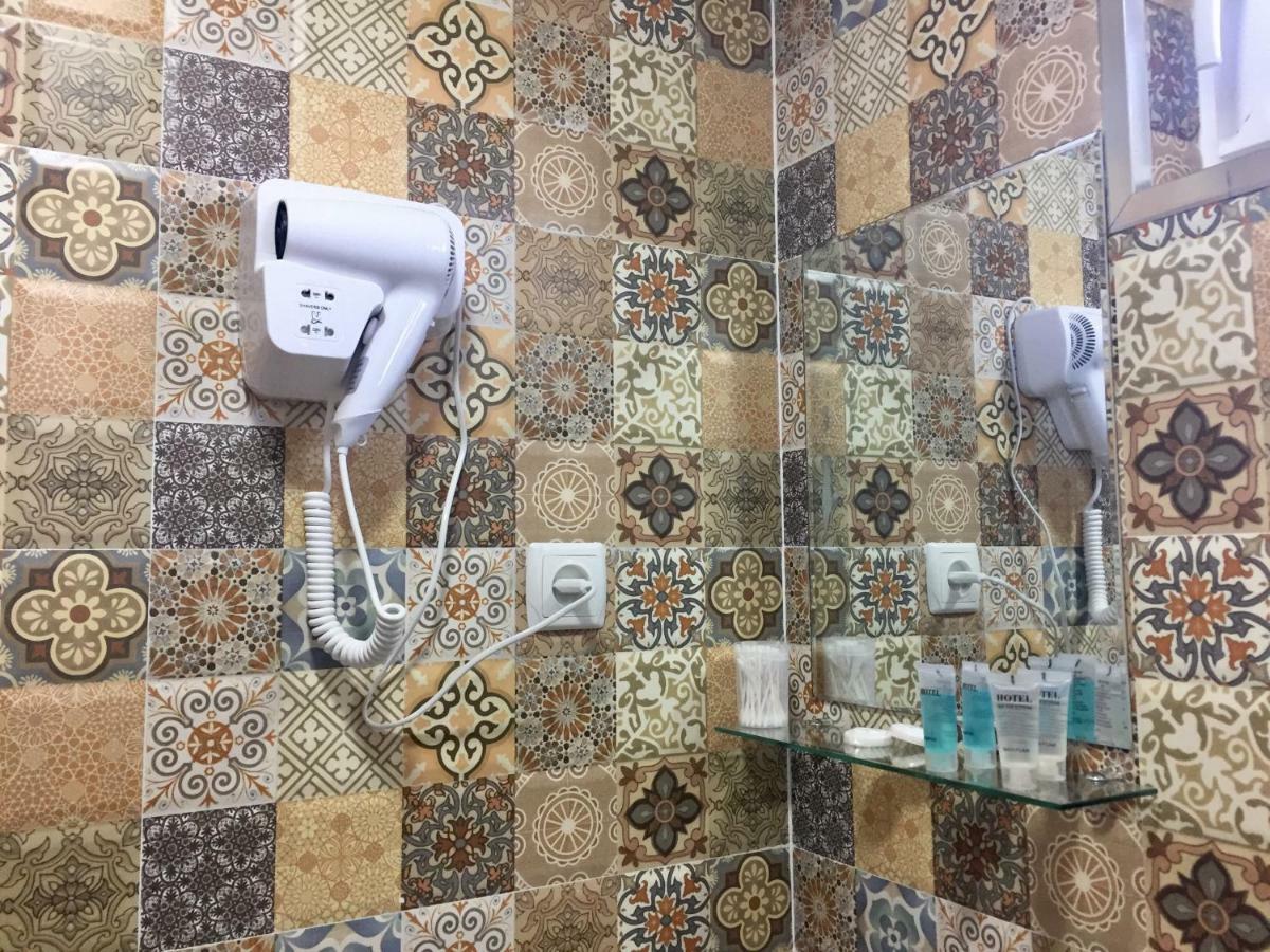 Guest House Maradona Sighnaghi Ngoại thất bức ảnh